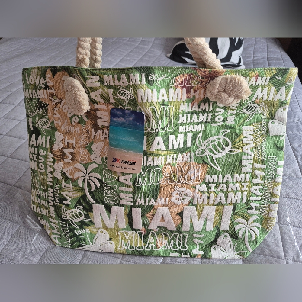 📢2/25‼️ NWT Miami Beach Tote Bag - Picture 2 of 11